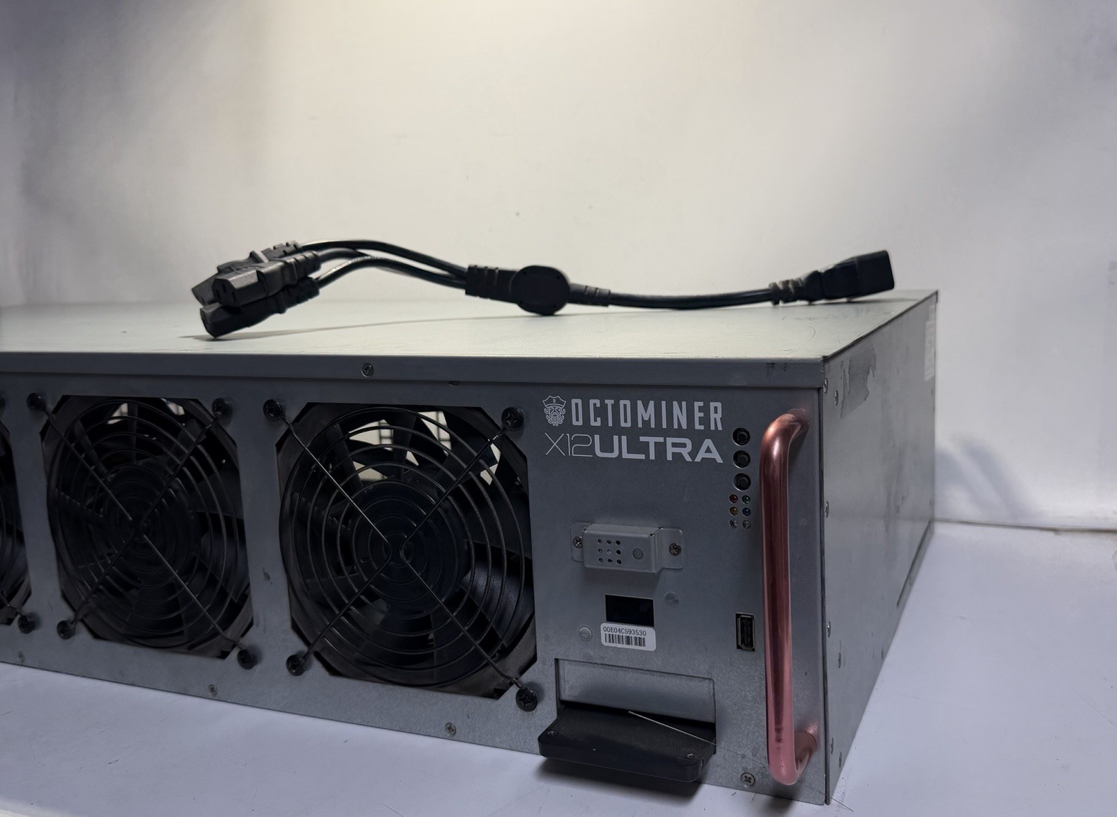 Octominer X12 Ultra Rev.3 12 GPU Mining Rig Server Chassis Tested