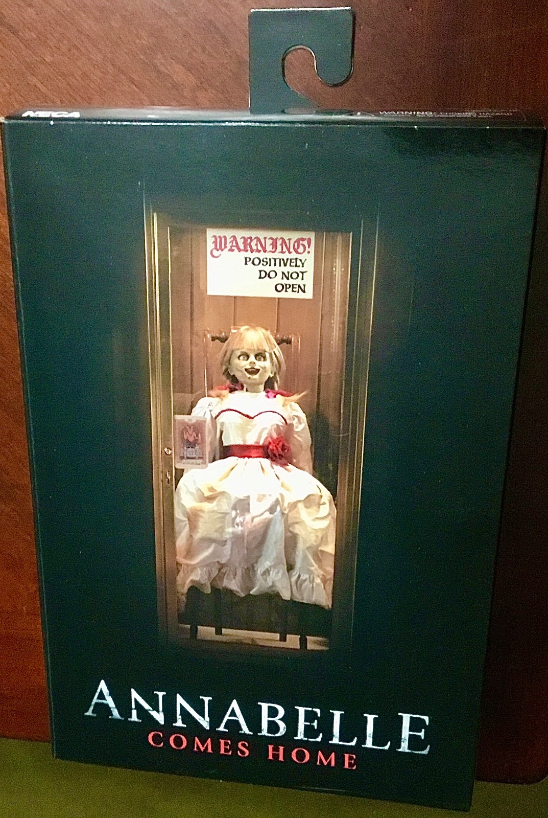 NECA - Annabelle Comes Home Ultimate Figure - The Conjuring - New & Ships Free
