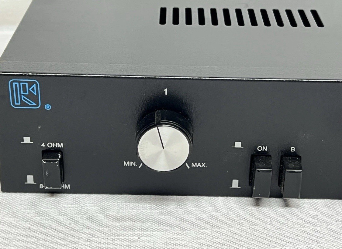 Vintage Russound FMP Model RD-4 4 Speakers 2 Amplifiers Selector