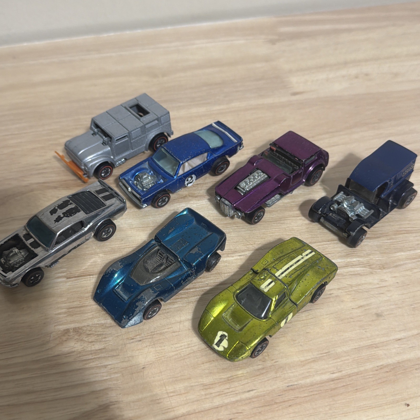 (7) Hot Wheels Redlines Diecast Cars Mattel Vintage 68, 68 See pics (7) Hot Wheels Redlines Diecast Cars Mattel Vintage 68, 68 See pics