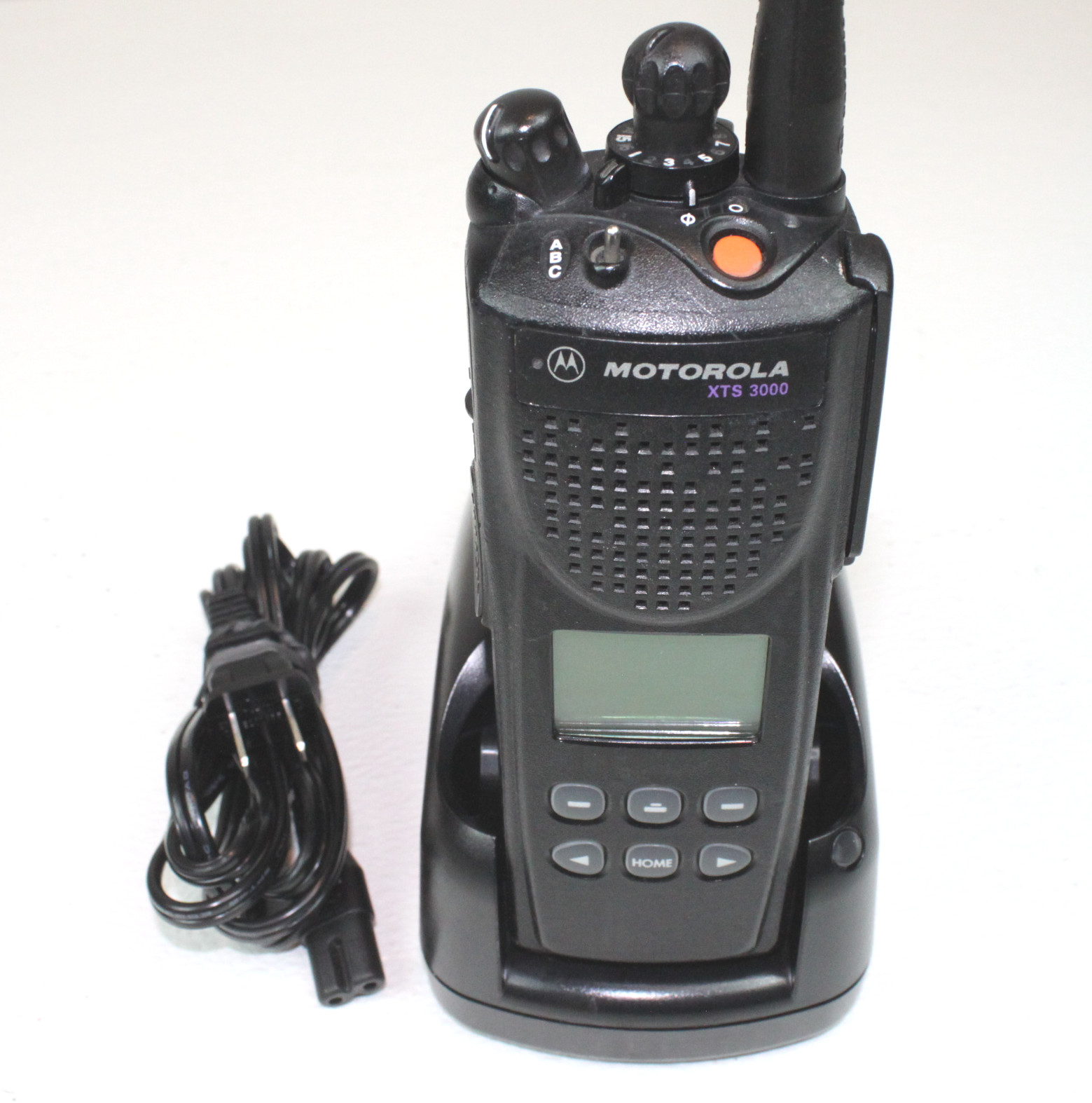 Motorola XTS3000 Model 2 VHF (136-174MHz) Portable Radio