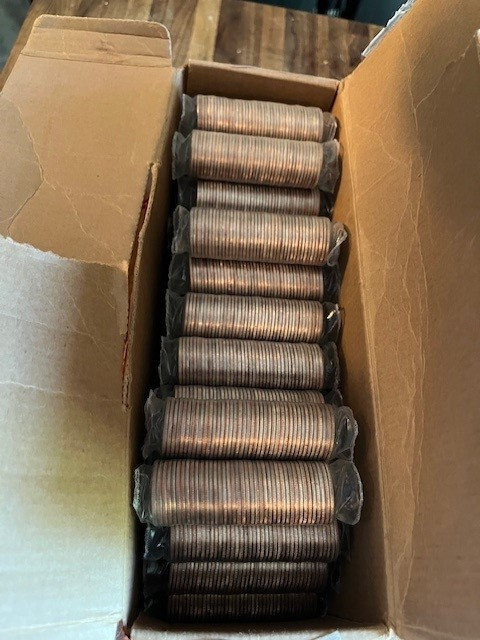 US 1999 Original BU Roll DELAWARE State Quarters, One roll. US 1999 Original BU Roll DELAWARE State Quarters, One roll.