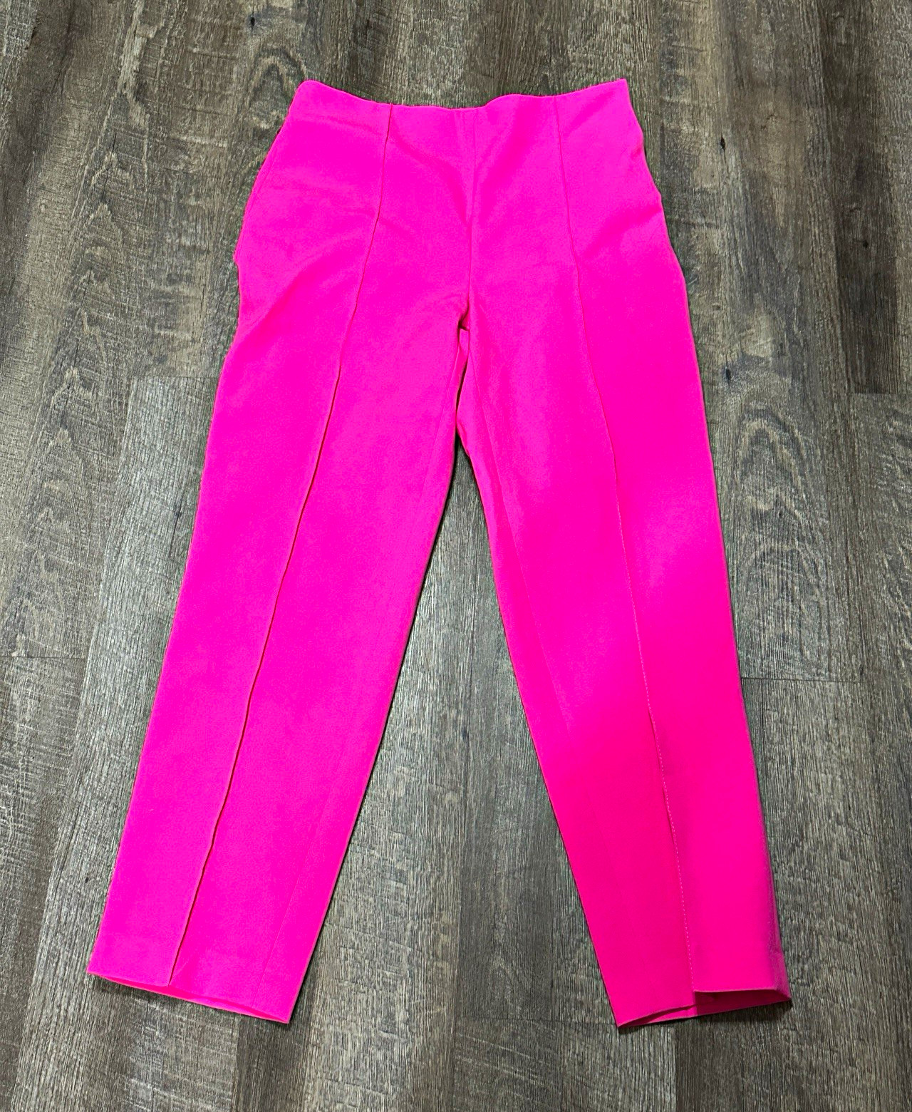 Zara Hot Pink Solid Women’s Dress Pants Tapered Medium Visible Seam Zara Hot Pink Solid Women’s Dress Pants Tapered Medium Visible Seam