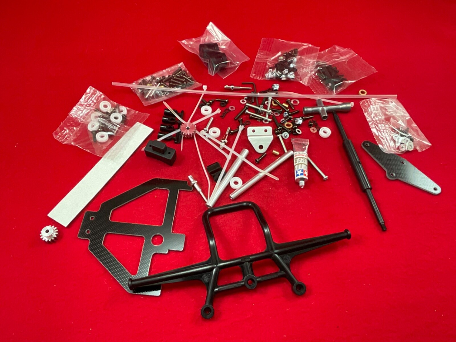 TAMIYA WILD ONE HUGE PARTS LOT TOOLS, HARDWARE, ANTENNA, PINION blockhead motors TAMIYA WILD ONE HUGE PARTS LOT TOOLS, HARDWARE, ANTENNA, PINION blockhead motors