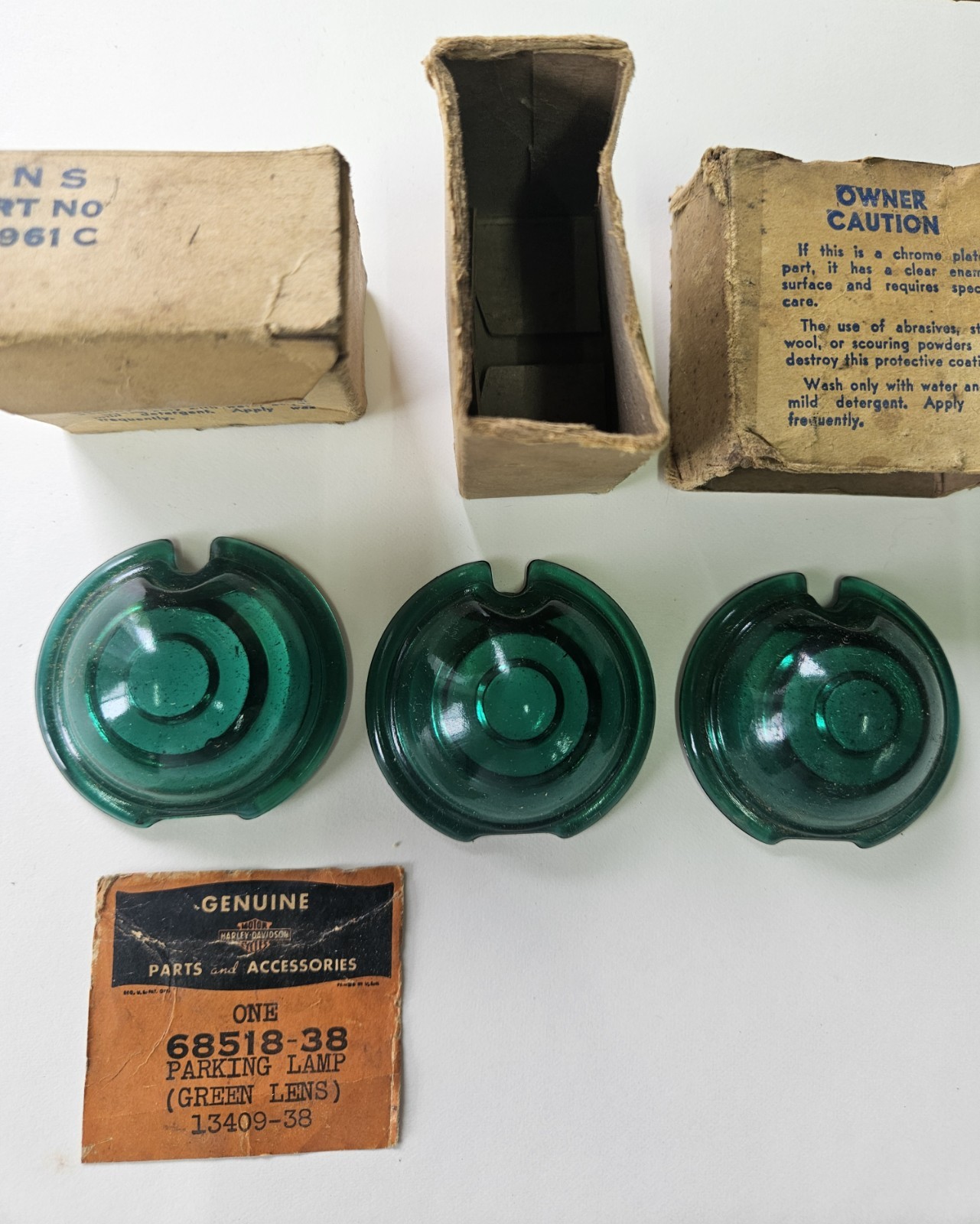 Harley Davidson NOS Green Glass Parking Light Lens P/N 68518-38