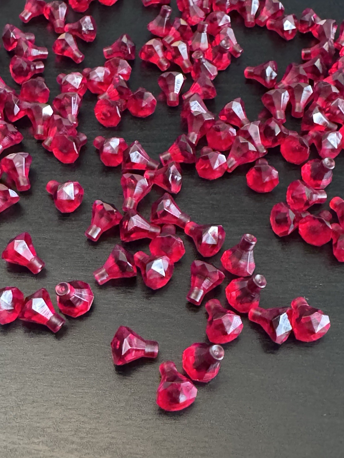200 BRAND NEW LEGO BRICK RED GEM JEWELS TREASURE MONEY GOLD LOT