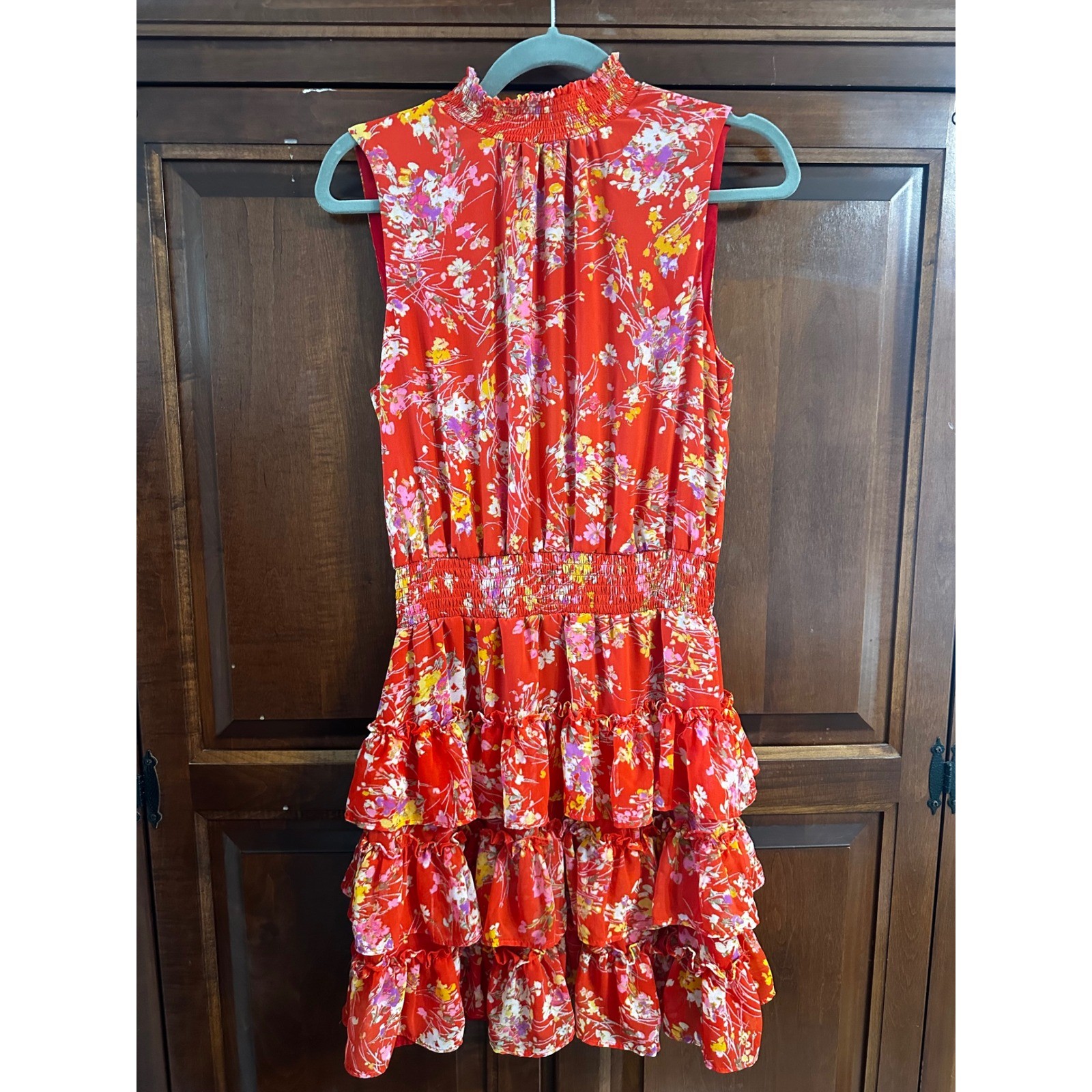 1.STATE Red Floral Smocked Neck Tiered Ruffle Mini Dress Medium 1.STATE Red Floral Smocked Neck Tiered Ruffle Mini Dress Medium