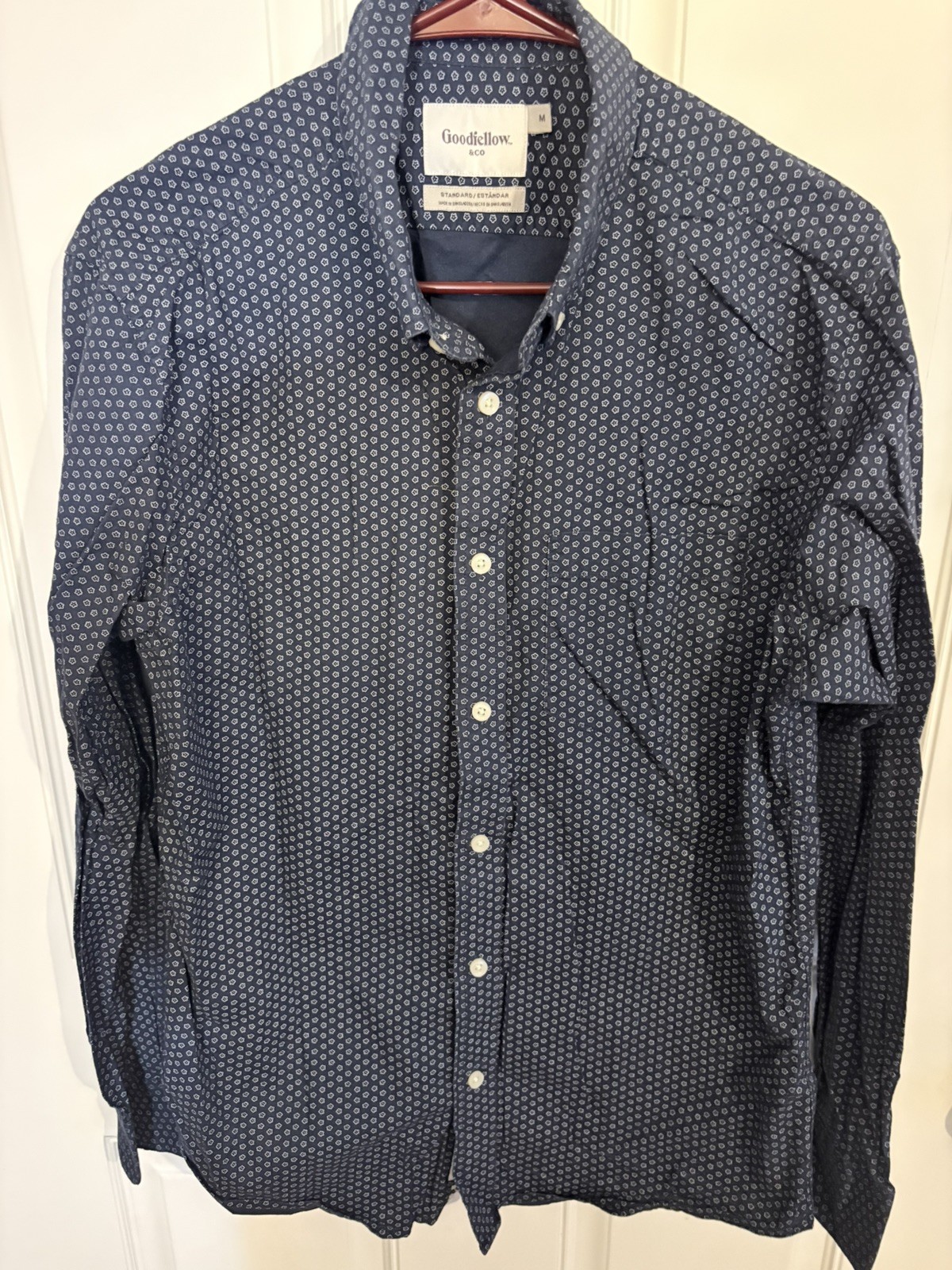 Goodfellow Men’s Button Down Shirt Long Sleeve  Medium Blue Standard Northrop 