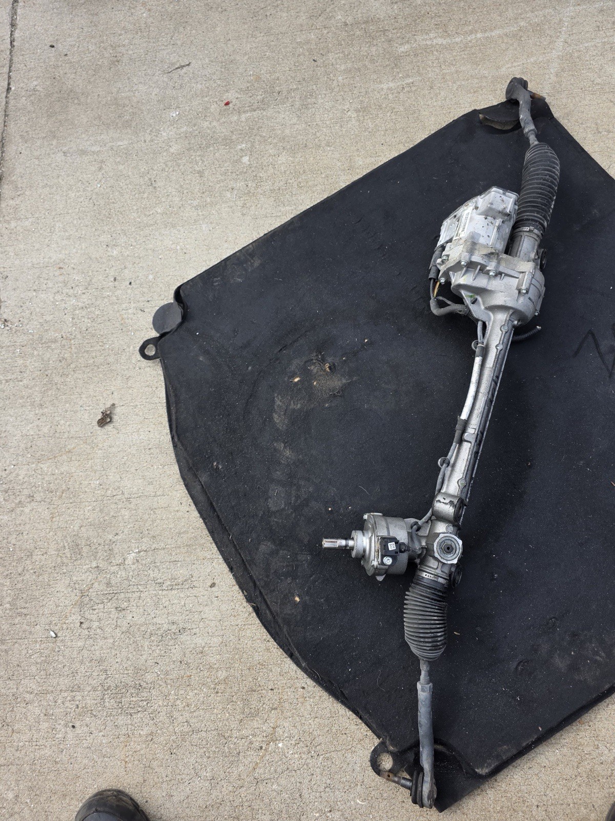 2010-2012 Ford Fusion Power Rack & Pinion OEM Electric Assist Steering Tested