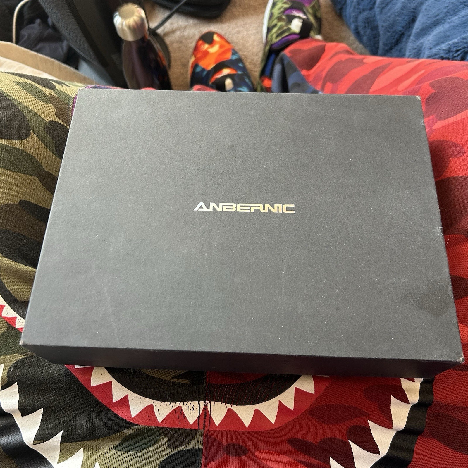 ANBERNIC Win600 Box Only Handheld Portable PC Game Player Laptop Win11 AMD 3050e ANBERNIC Win600 Box Only Handheld Portable PC Game Player Laptop Win11 AMD 3050e