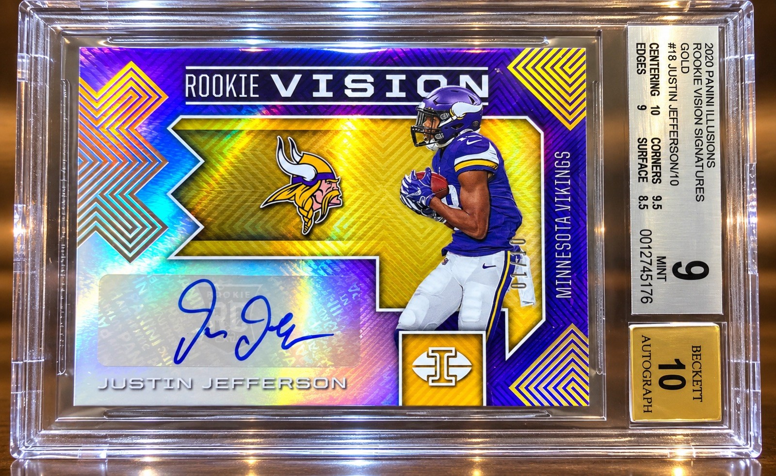 2020 Panini Illusions Justin Jefferson Auto Gold 1/10 BGS 9 AUTO 10 RC