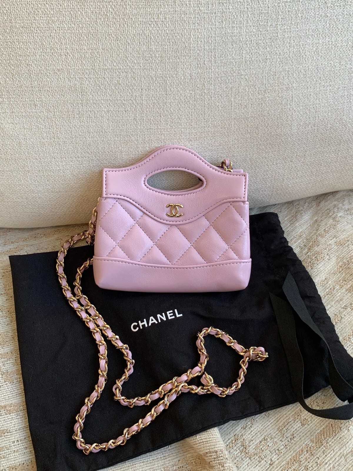 Chanel Pre-Owned Authentic Crossbody Bag Free Tracked Shipping
