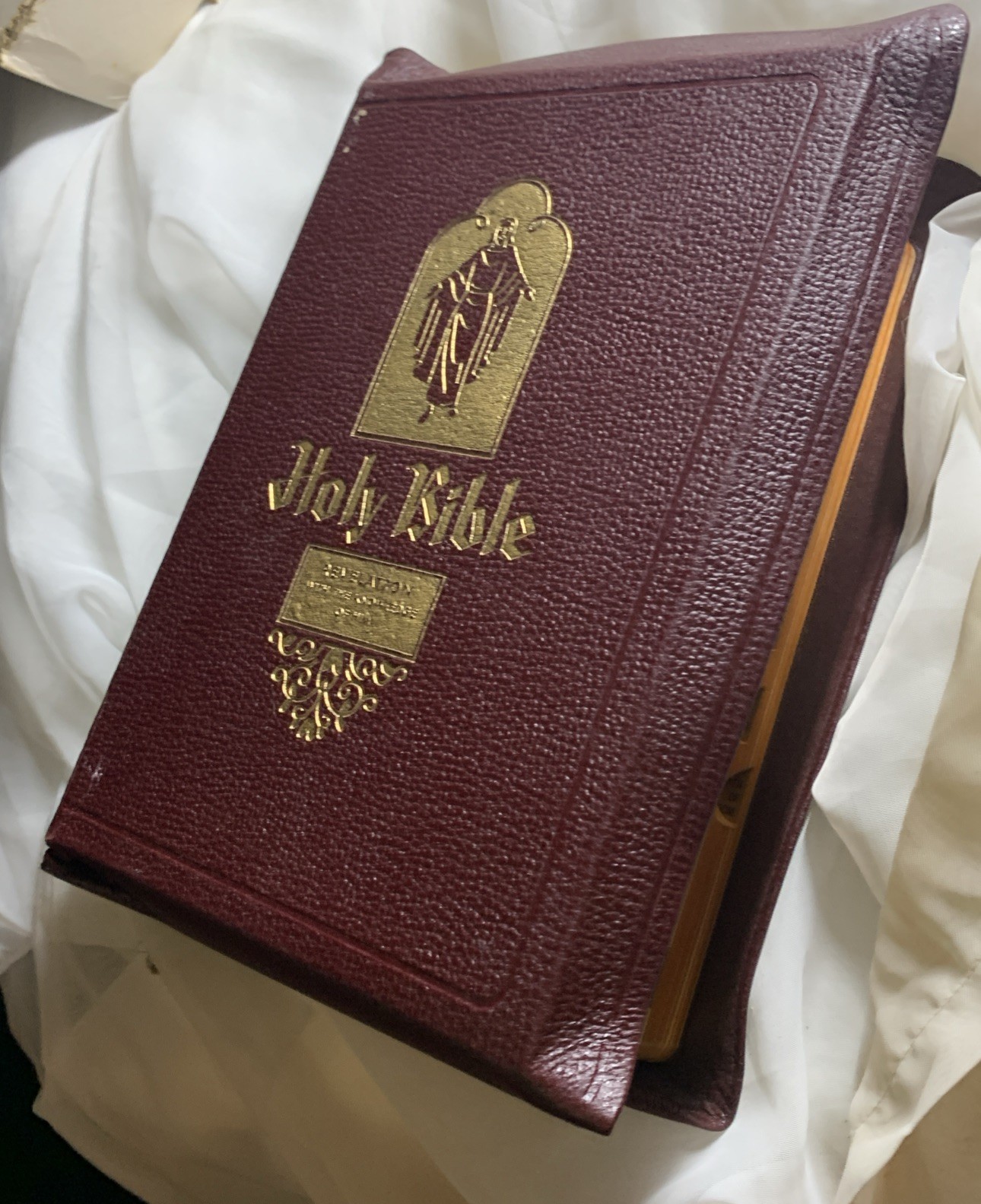 VTG King James Bible Spencer Revelation Edition Large Print Red Letter 1950s NIB VTG King James Bible Spencer Revelation Edition Large Print Red Letter 1950s NIB