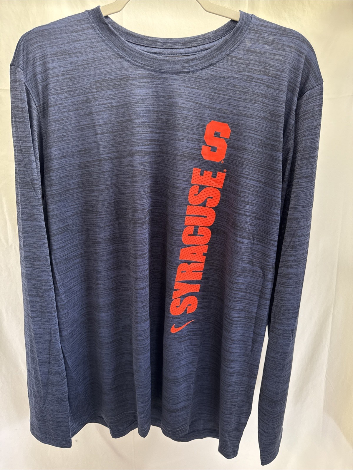 Syracuse Orange Nike Dri-Fit Navy Long Sleeve Shirt Men’s Size M L XL 3XL Syracuse Orange Nike Dri-Fit Navy Long Sleeve Shirt Men’s Size M L XL 3XL
