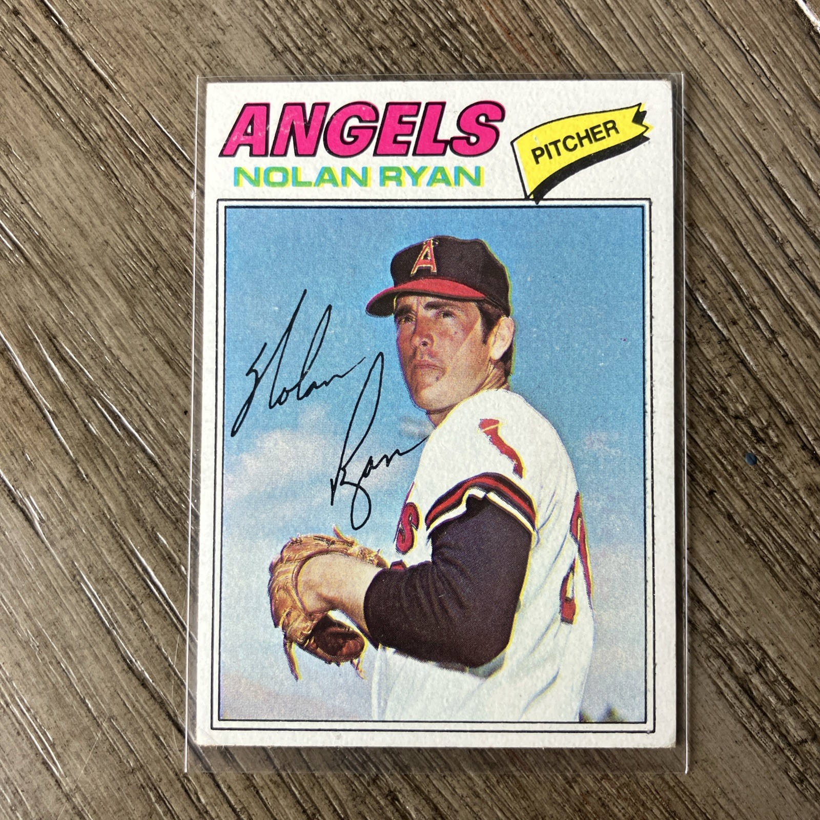 Topps 1977 Base Nolan Ryan California Angels #650 Baseball Card Topps 1977 Base Nolan Ryan California Angels #650 Baseball Card