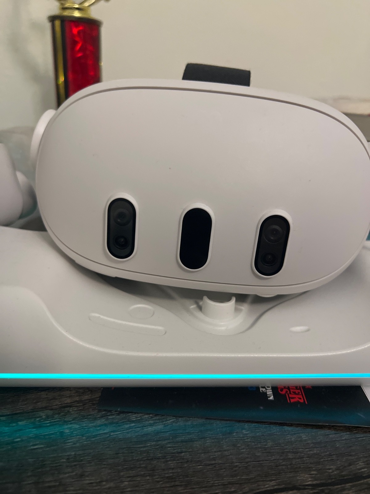 Meta Quest 3: 512GB 4k WITH CHARGING DOCK
