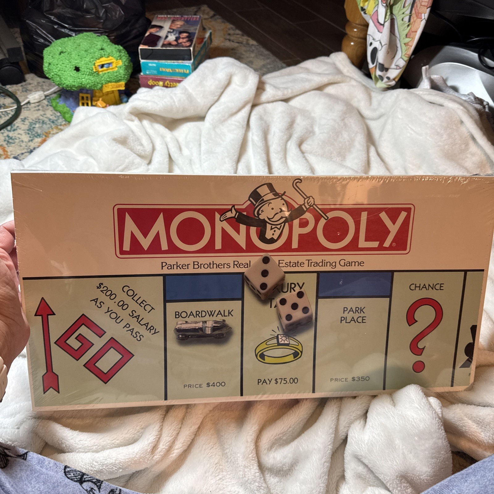 New Vintage 1985 Monopoly Board Game No. 9 by Parker Brothers Made In USA New Vintage 1985 Monopoly Board Game No. 9 by Parker Brothers Made In USA