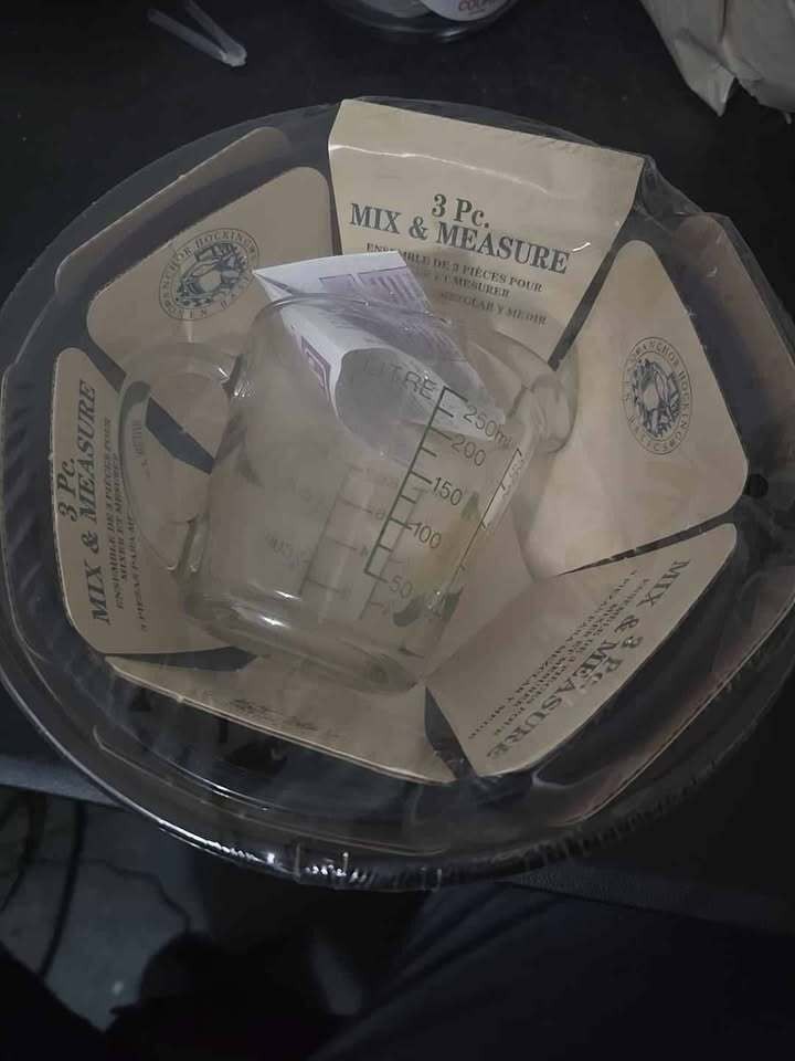 Anchor Hocking 3-Piece Glass Mix & Measure Set – New Old Stock