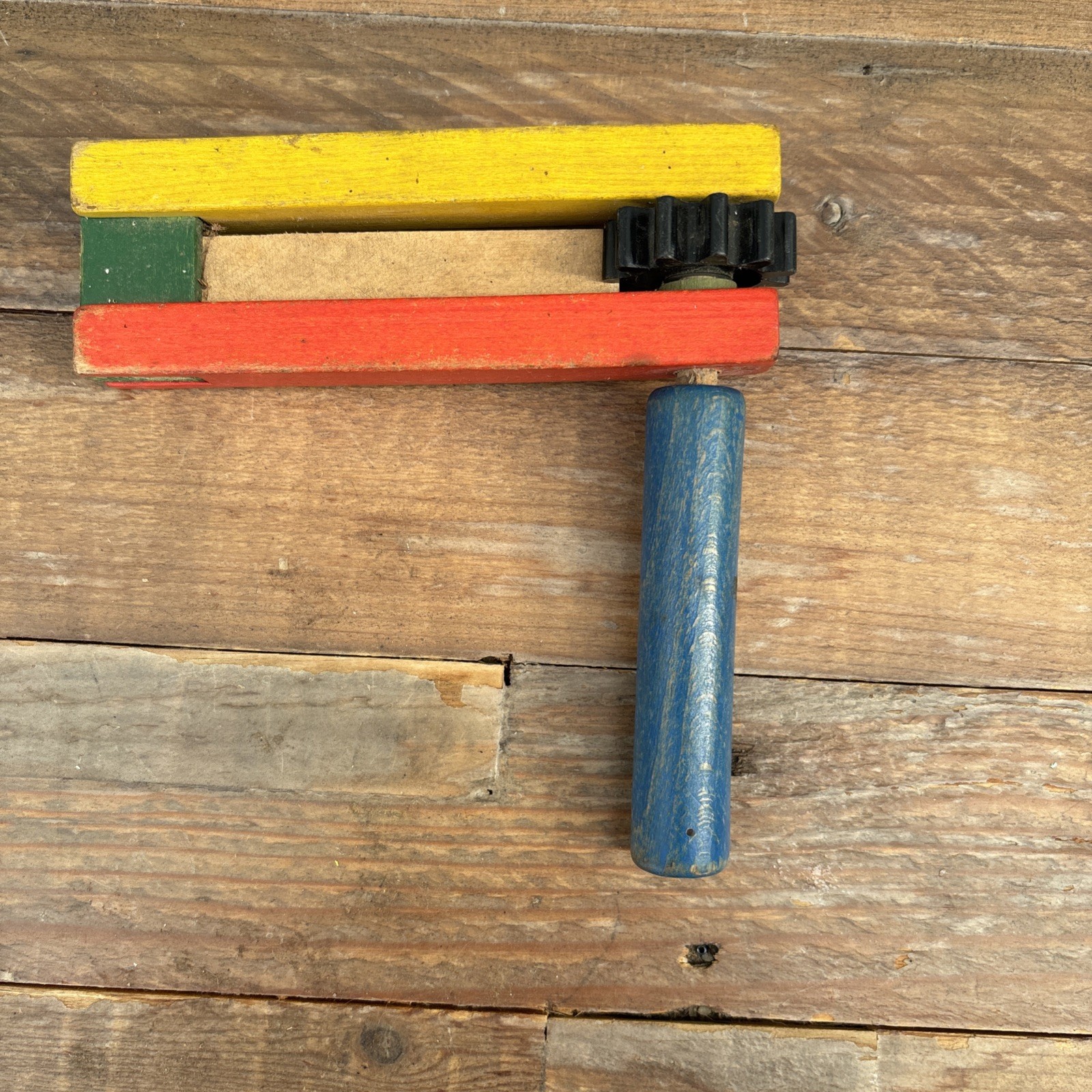 Vintage Wooden Football Rattle/Clacker 139 Y Vintage Wooden Football Rattle/Clacker 139 Y