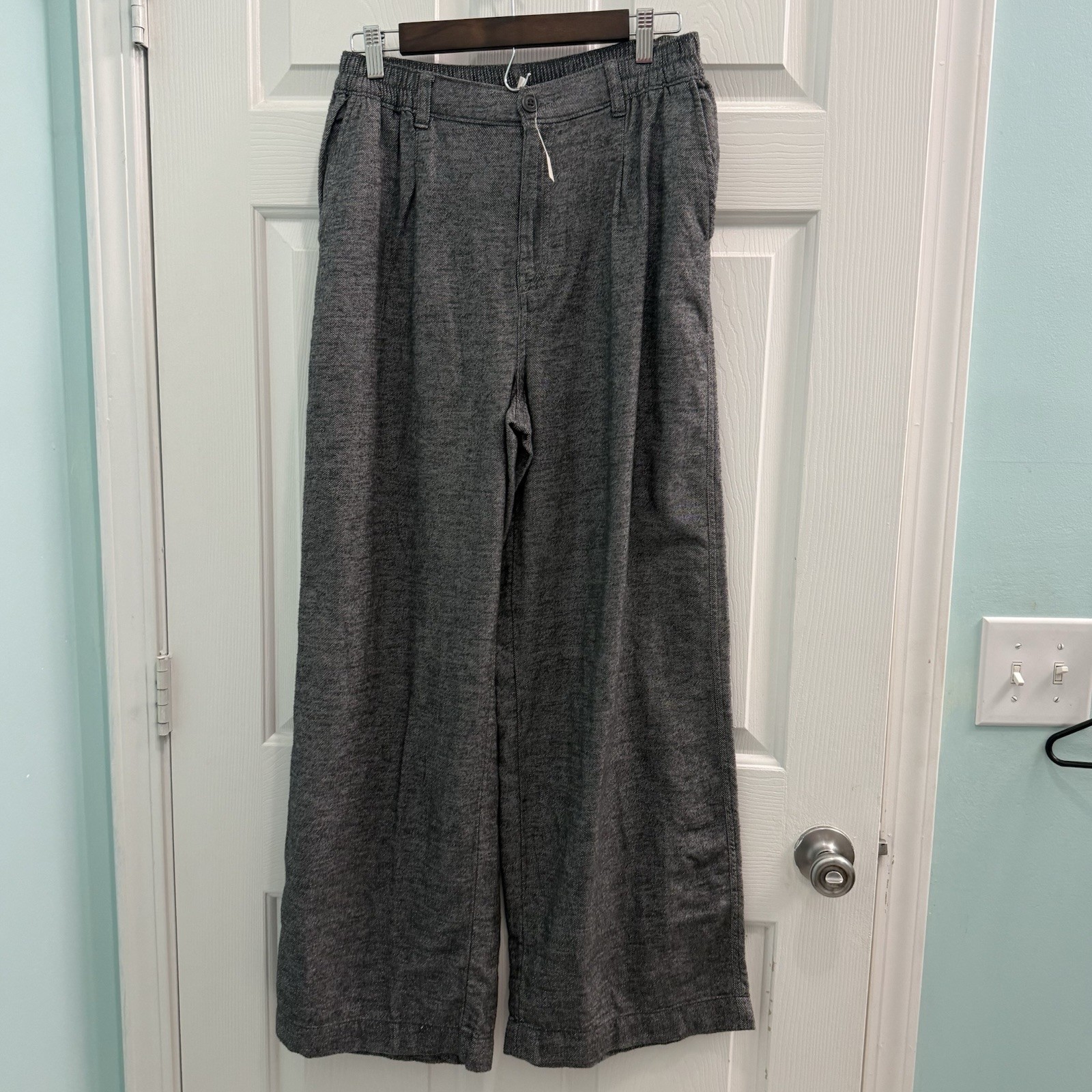 New Aerie Anytime High-Waisted Trousers Women\'s Medium Regular Gray Pants