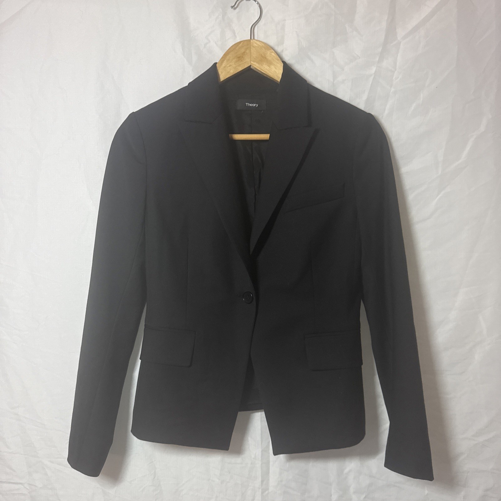 Theory Gabe B Black Wool Blend Blazer Jacket Regular Fit Size 0 Theory Gabe B Black Wool Blend Blazer Jacket Regular Fit Size 0