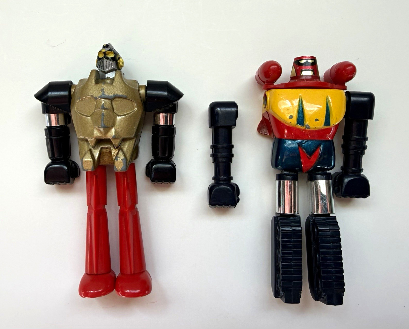 Vintage 1978 Gaiking & Poseidon 3” Shogun Warriors, Original Owner Vintage 1978 Gaiking & Poseidon 3” Shogun Warriors, Original Owner