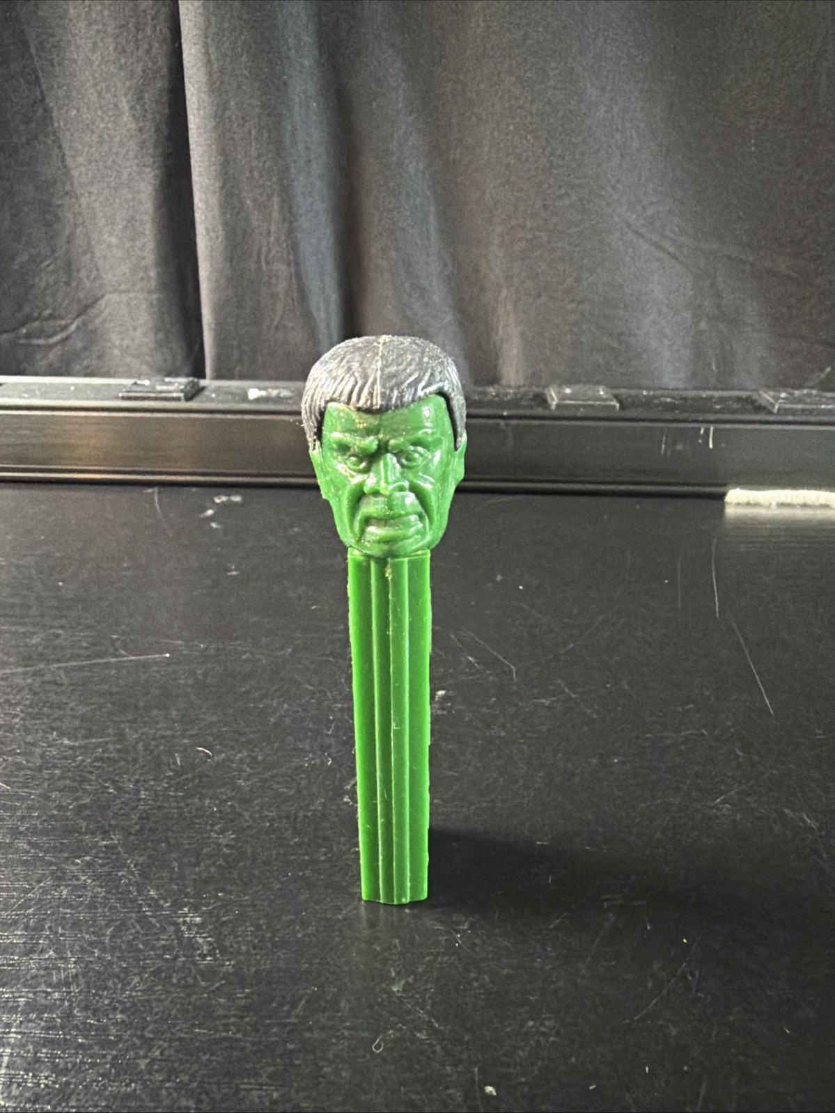 Vintage 1970s Incredible Hulk PEZ Dispenser, No Feet