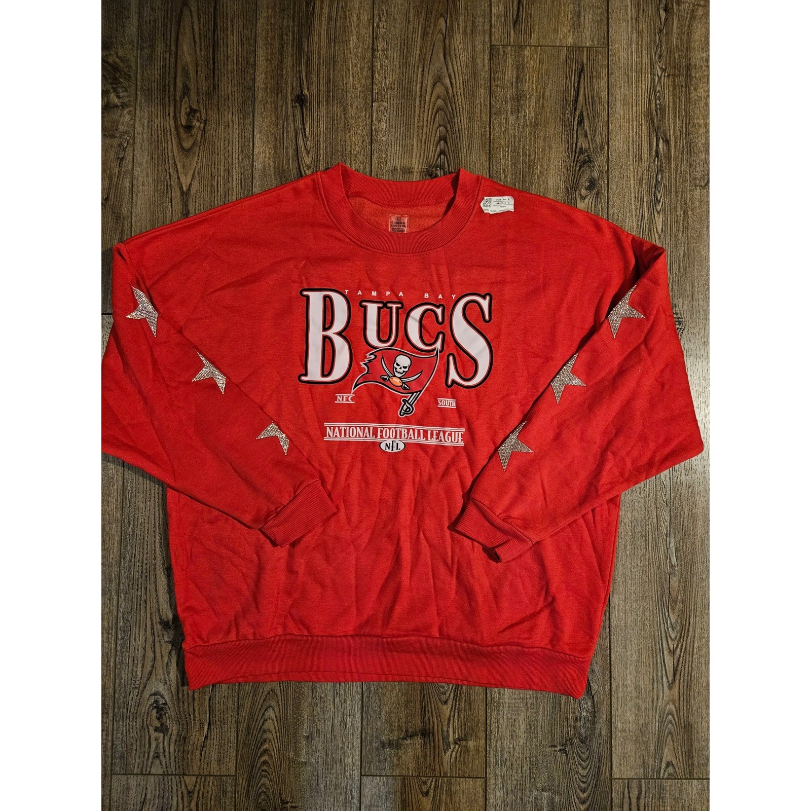 Tampa bay Buccaneers Gameday couture Sweatshirt Women\'s Size XL Rhinestone Star
