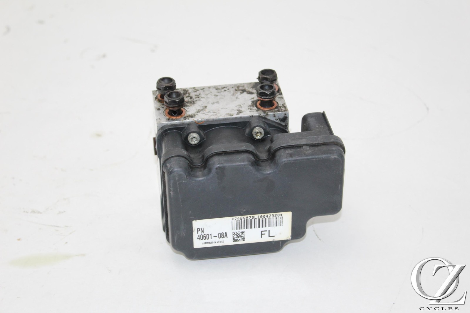 2011 11 Harley FLHXSE Street Glide CVO Abs Control Module Pump 40601-08A