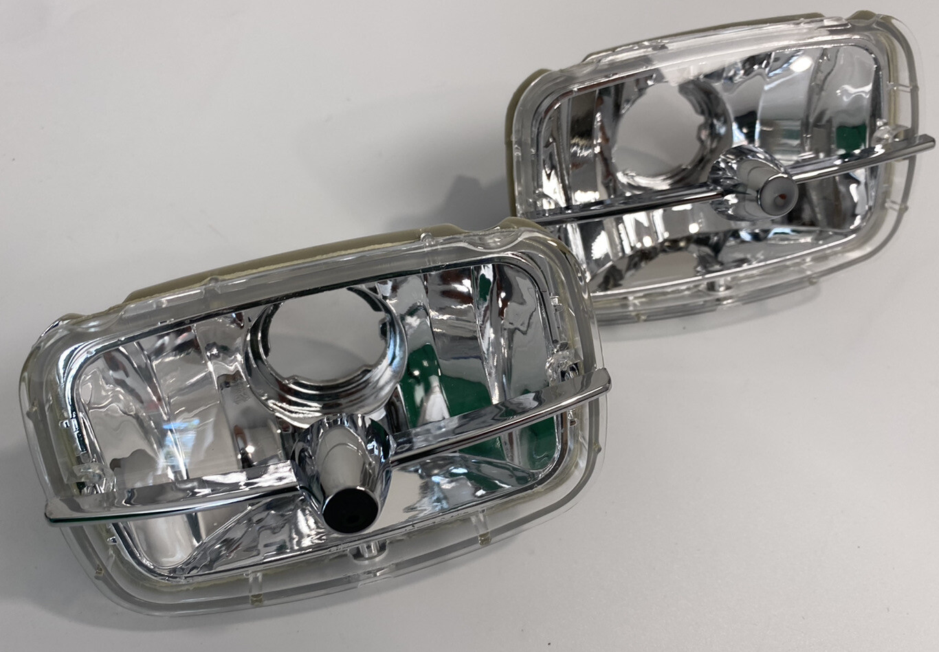 1978-1981 Camaro Z28 Berlinetta Front Parking Lamp Assembly Pair