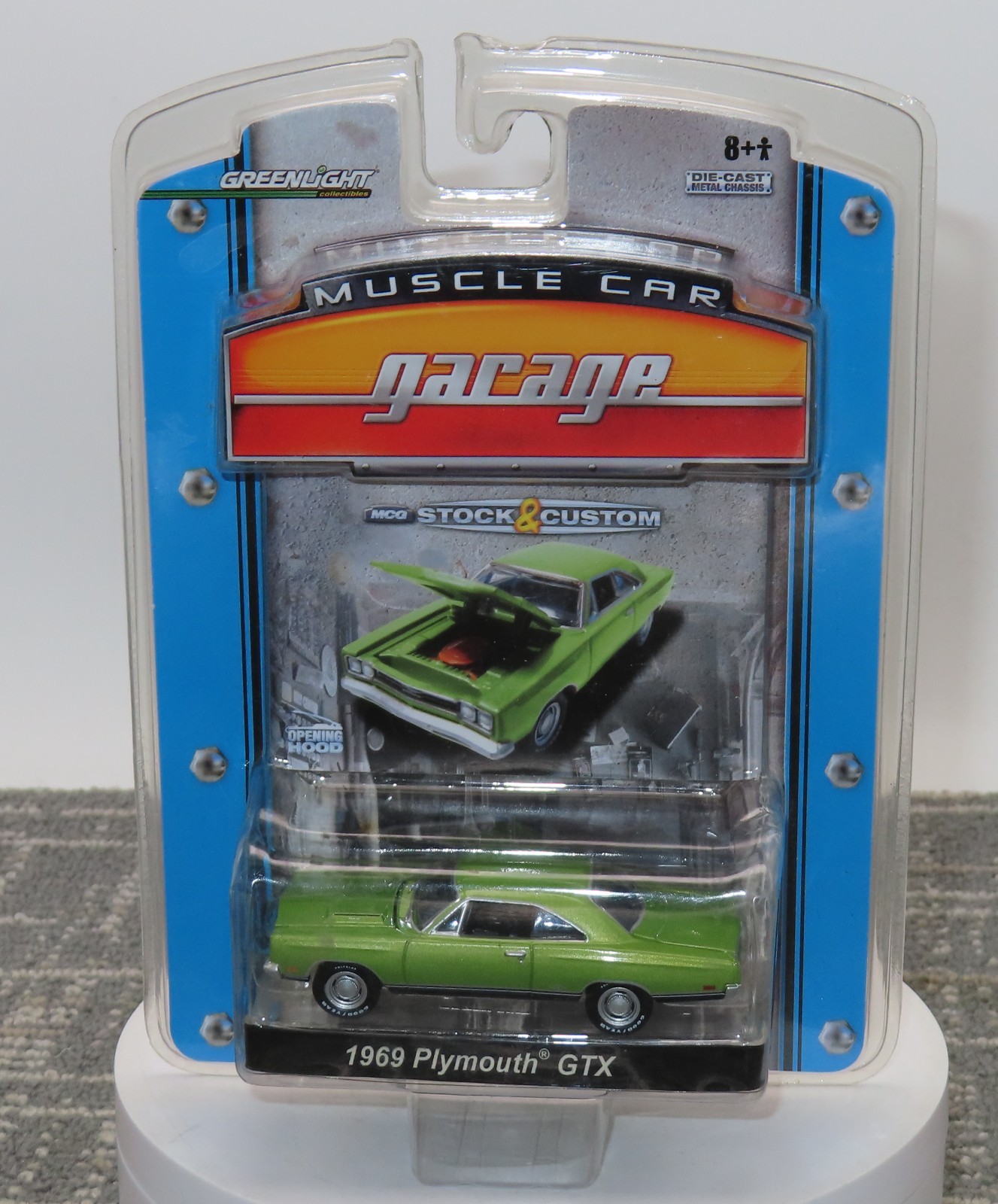 Greenlight Muscle Car Garage 1969 Plymouth GTX Series 7 1:64 New
