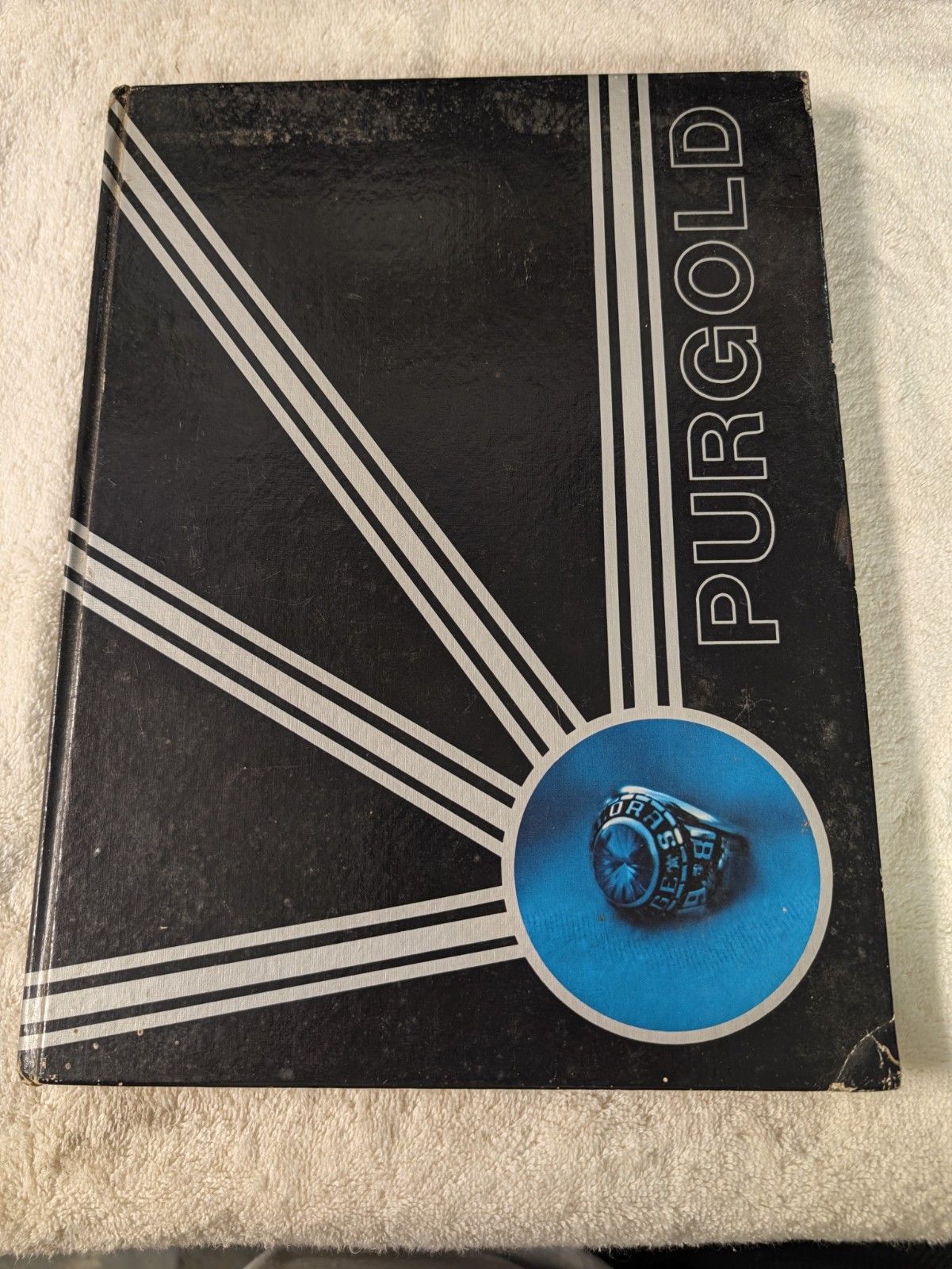 The 1981 Purgold of Loras College Dubuque, Iowa Hardcover 1981
