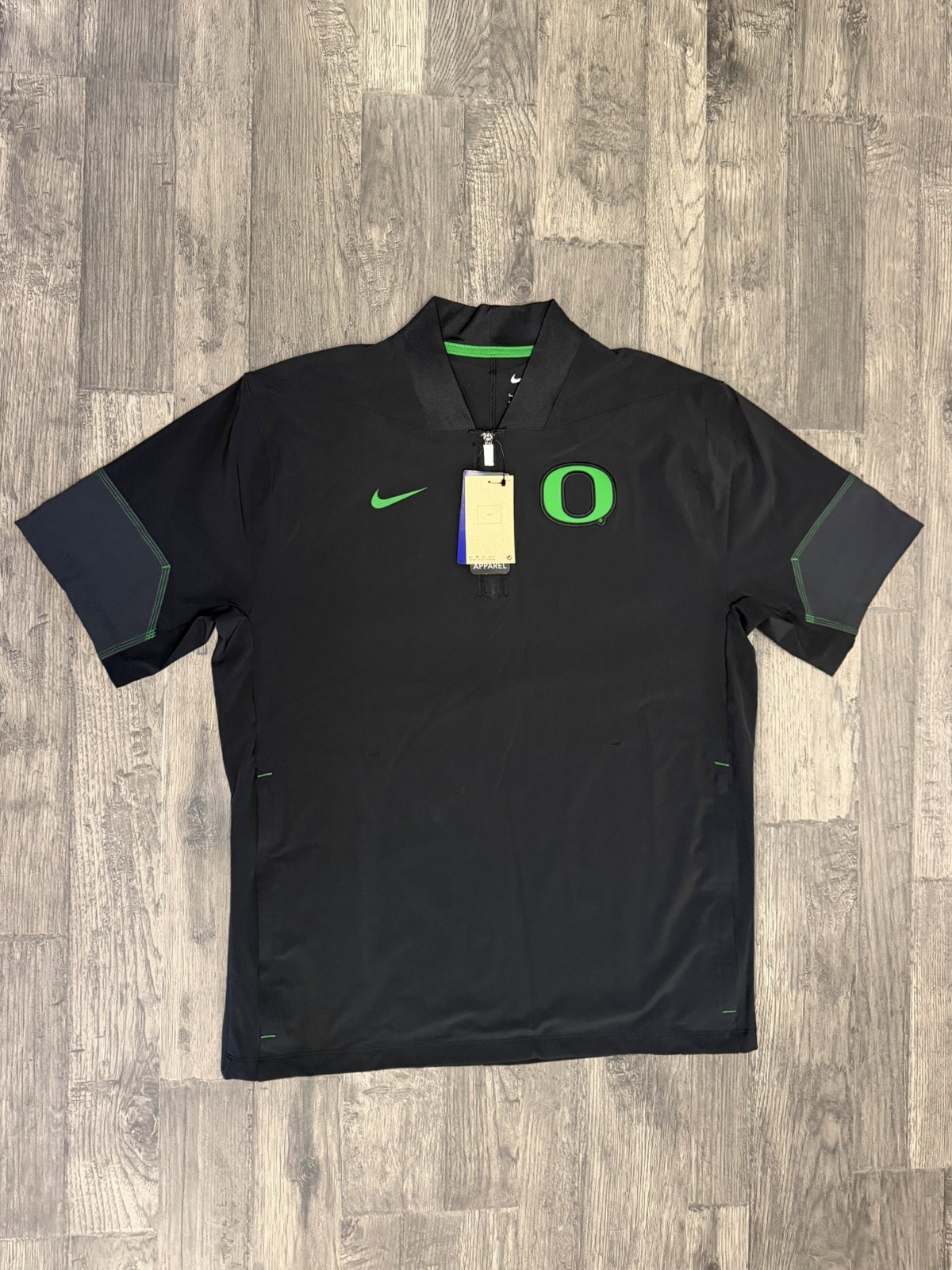 Nike Oregon Ducks 2026 Sideline Short Sleeve Coaches Jacket NWT Men’s Large