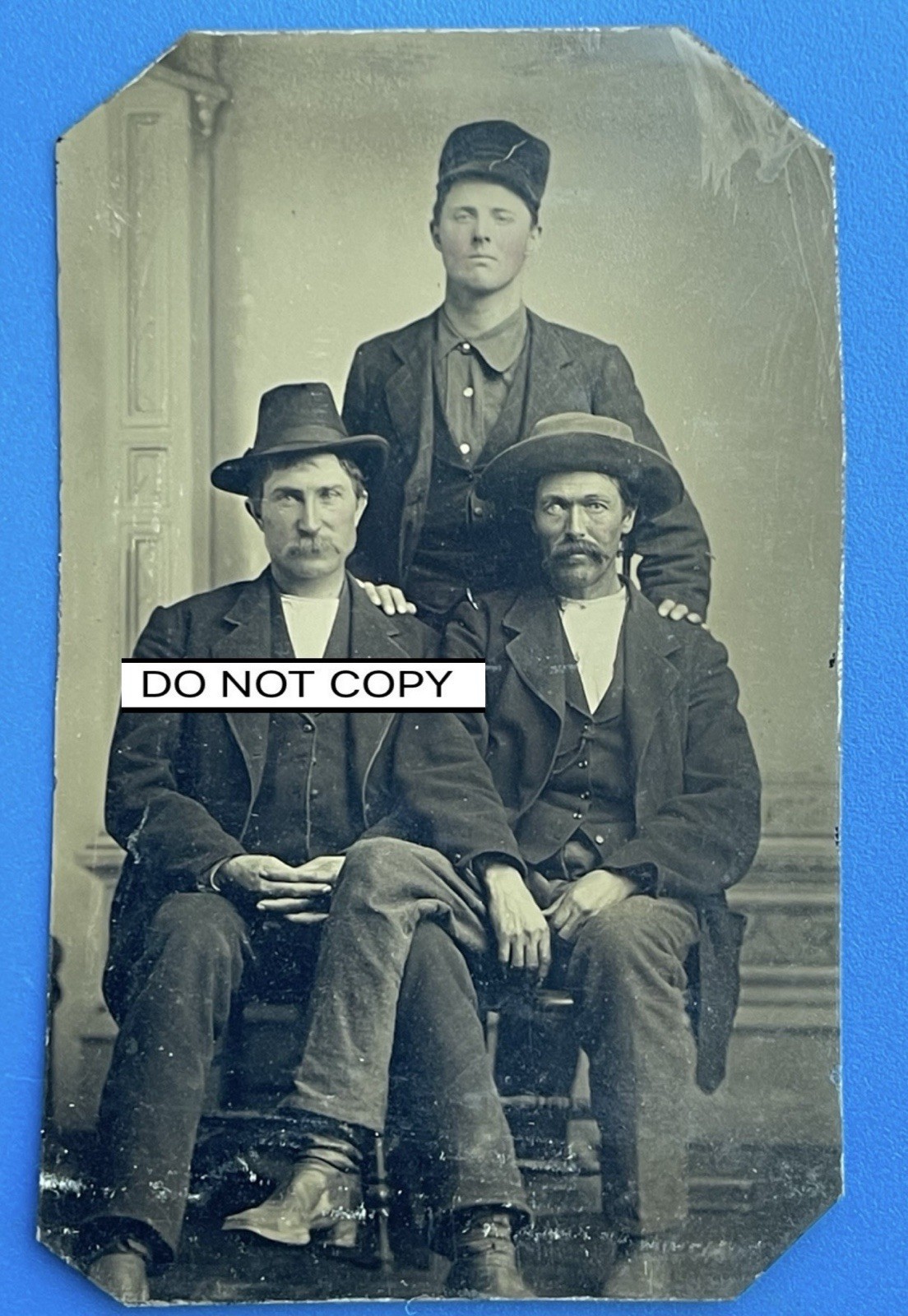 Billy The Kid Gang Member Group Original Photo. . Jose Chavez ++ SEE