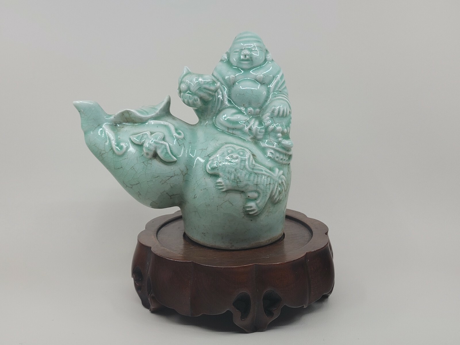 RARE CHINESE PORCELAIN INVERTED CADOGAN WINE TEAPOT RARE CHINESE PORCELAIN INVERTED CADOGAN WINE TEAPOT