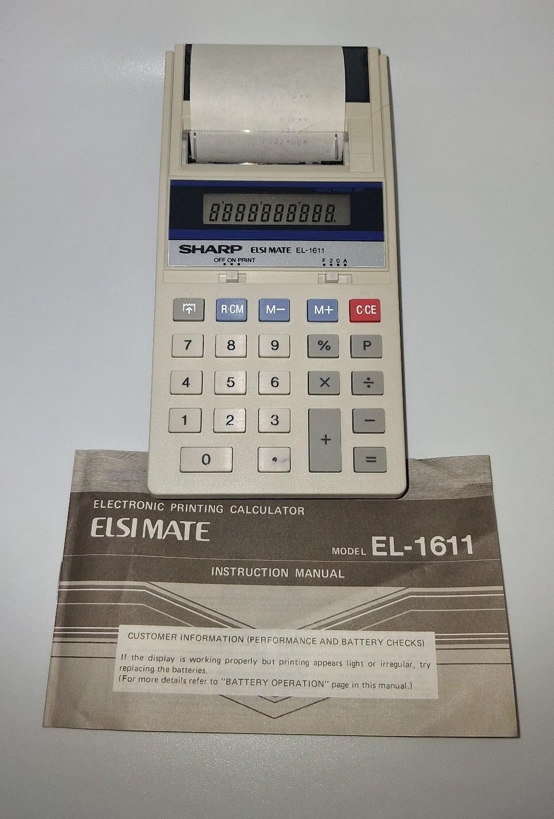 Vintage Sharp EL-1611 in Original Box Clean Batt Compartment WORKS Good