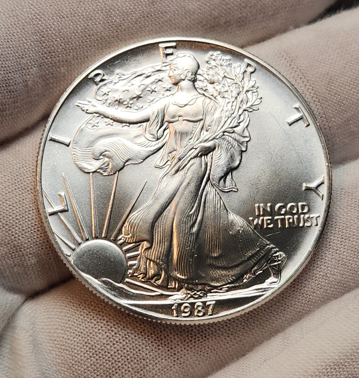 1987 $1 American Silver Eagle 1 oz BU Unc Uncirculated OGP US Mint Roll IK7Diz
