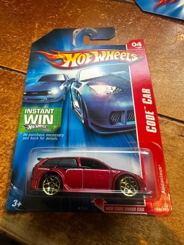 2007 Hot Wheels Code Car Audacious #88 Red Instant Win