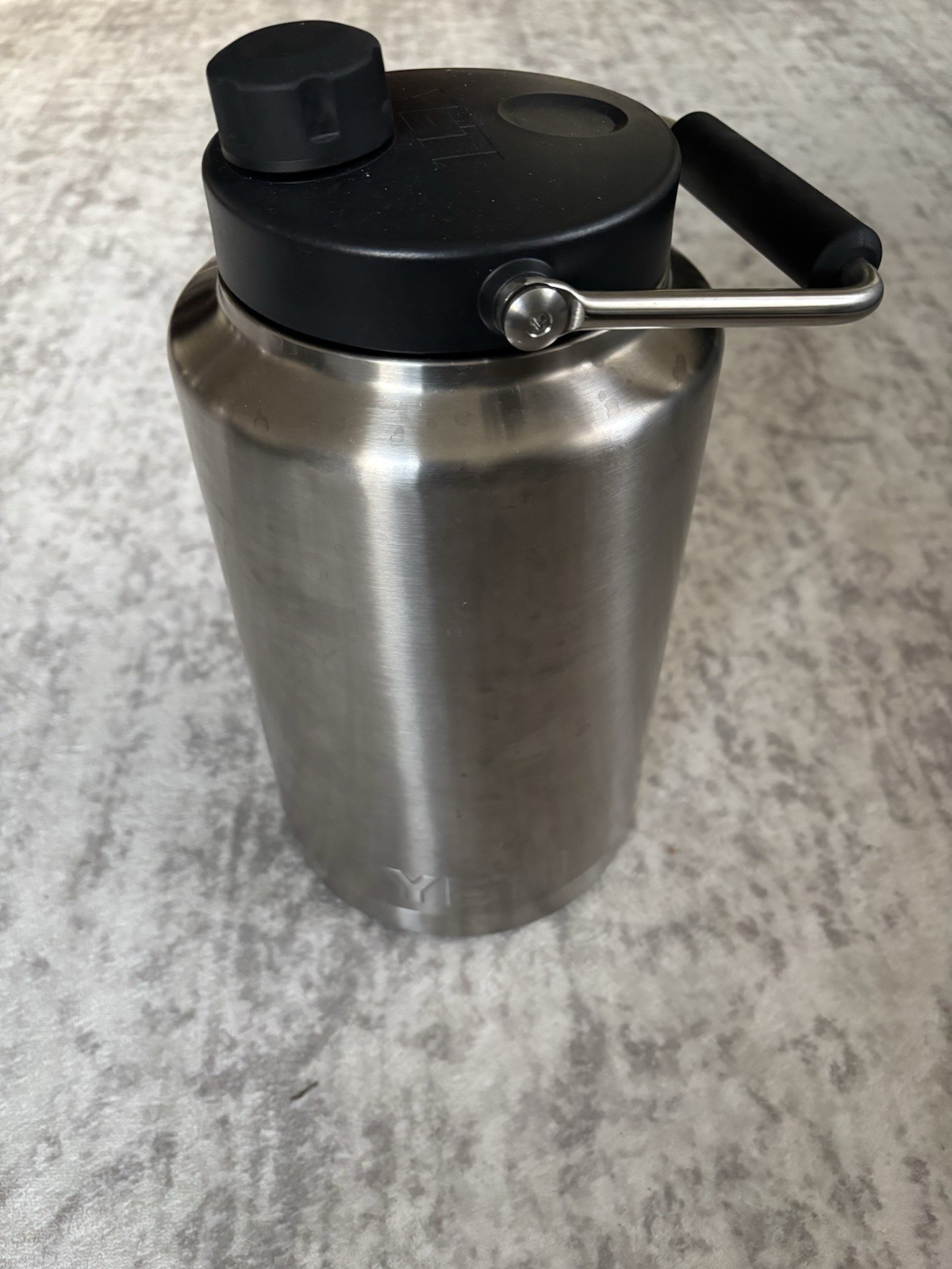 YETI Rambler One Gallon Jug Stainless Steel Vacuum Insulated 128 oz Water Bottle YETI Rambler One Gallon Jug Stainless Steel Vacuum Insulated 128 oz Water Bottle