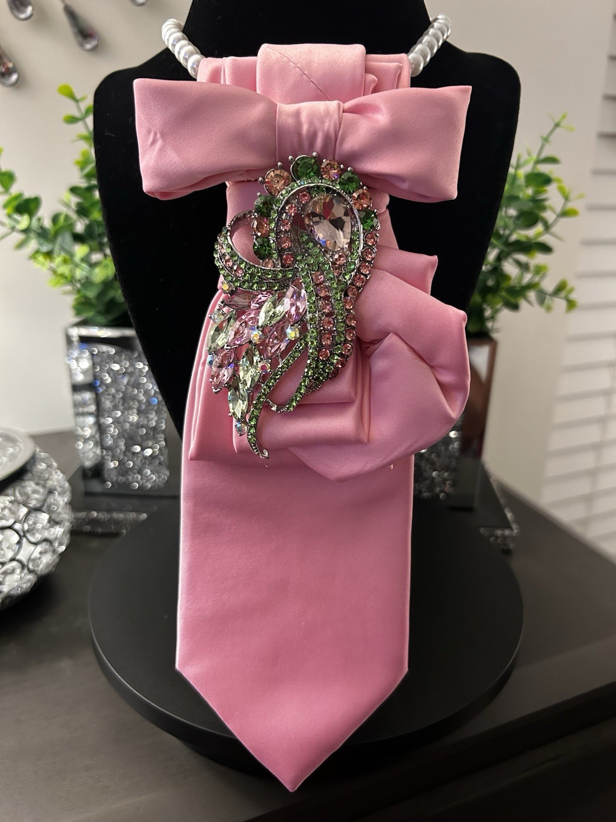 Pink Satin Women\'s Neck Tie with Decorative pink and green Brooch