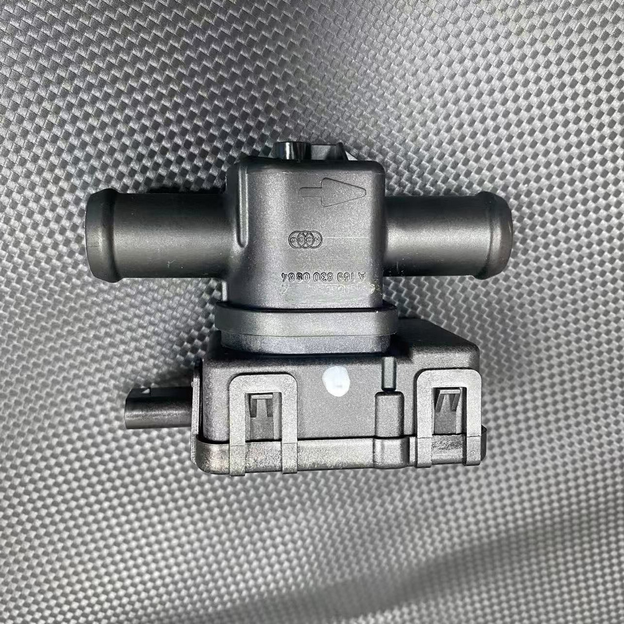 Coolant Shut Off Valve for Smart 451 2009-2014 A1698300884