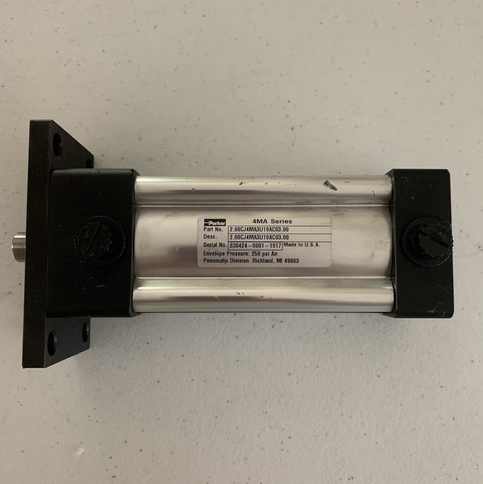 Parker 4MA Series Pneumatic Tie Rod Air Cylinder(Part No. 2.00CJ4MA3U19AC03.00)