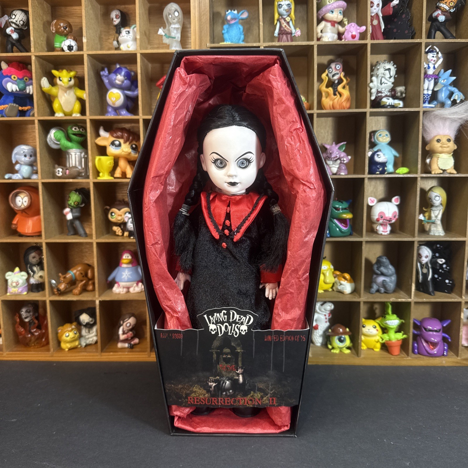 Living Dead Dolls Resurrection II VARIANT SADIE Only 75 Made LDD Mezco