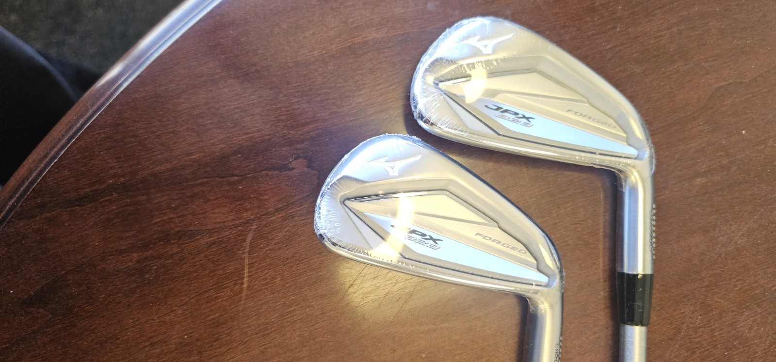New Mizuno JPX 923 Forged 4 & 5 Iron   Right-Handed kbs C Taper Lite 105 Regular