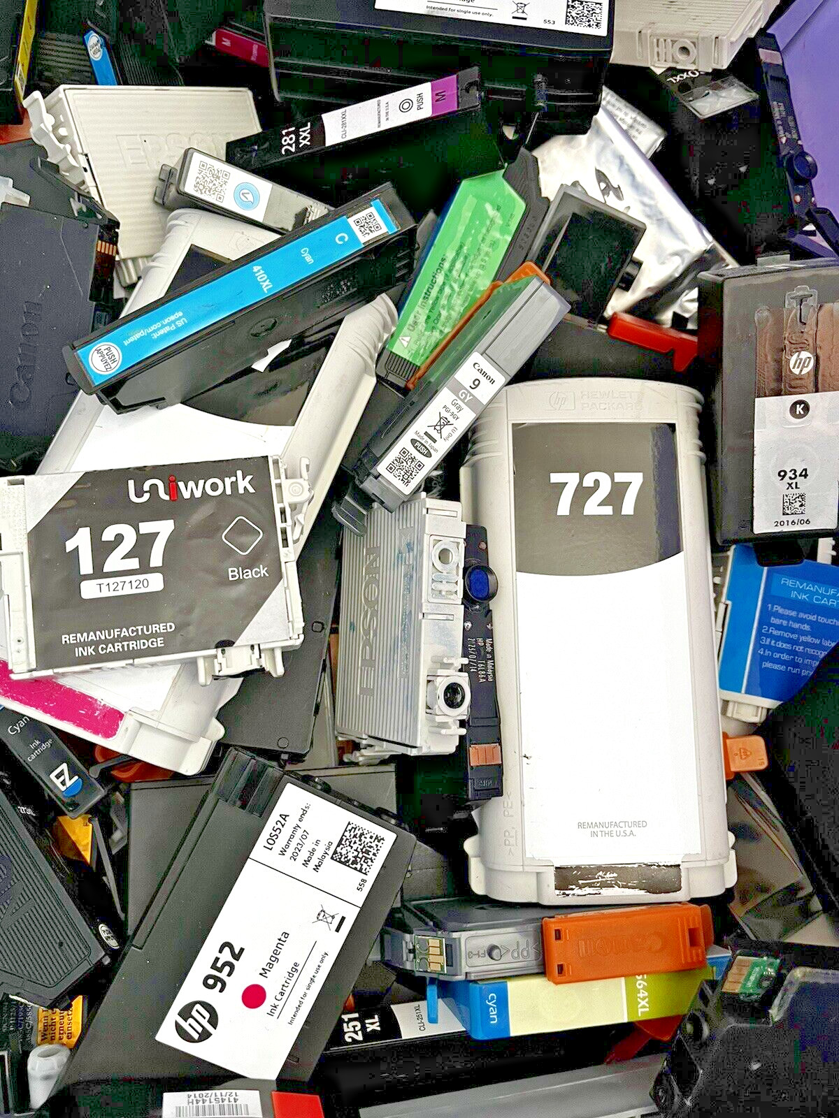 Lot of 100 Empty Ink Cartridges STAPLES / OFFICE DEPOT / MAX REWARDS MIXED $200