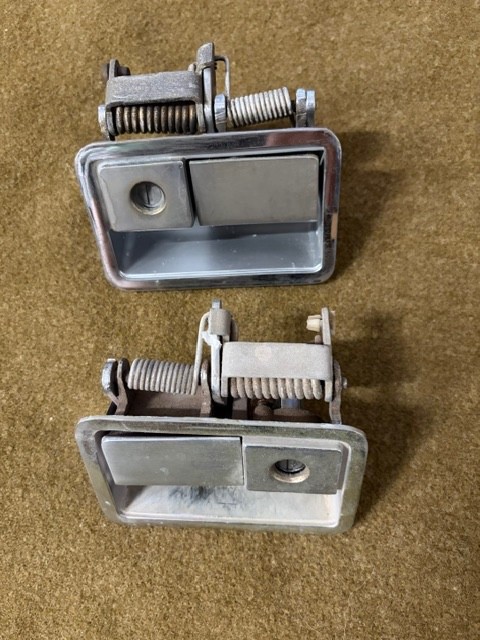 1970-74 Dodge Challenger, Outer Door Handles