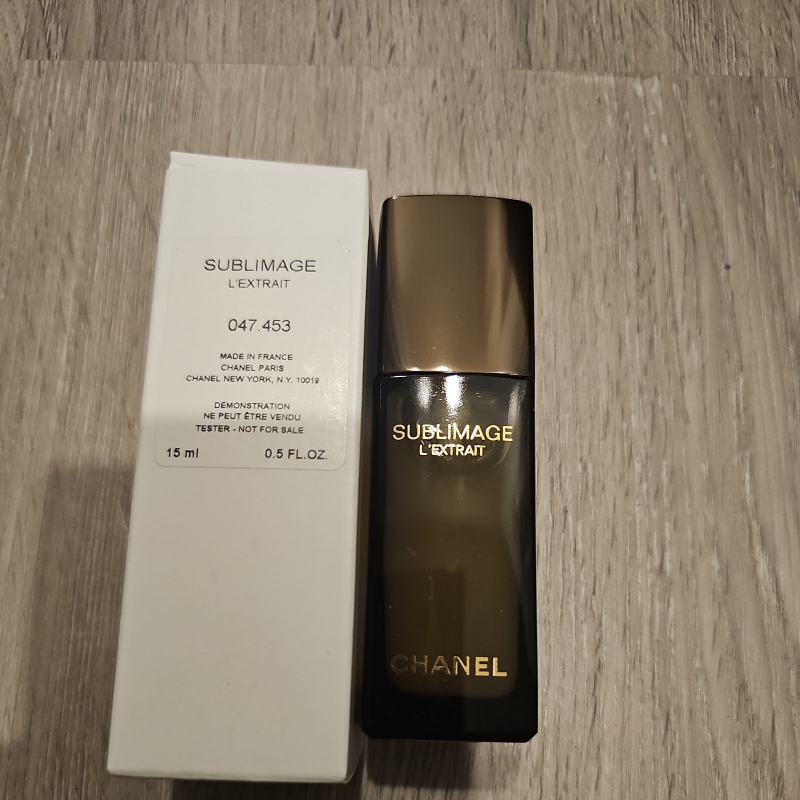 Authentic $765.00 Chanel Sublimage L\'Extrait Repair Oil-Concentrate Serum NEW