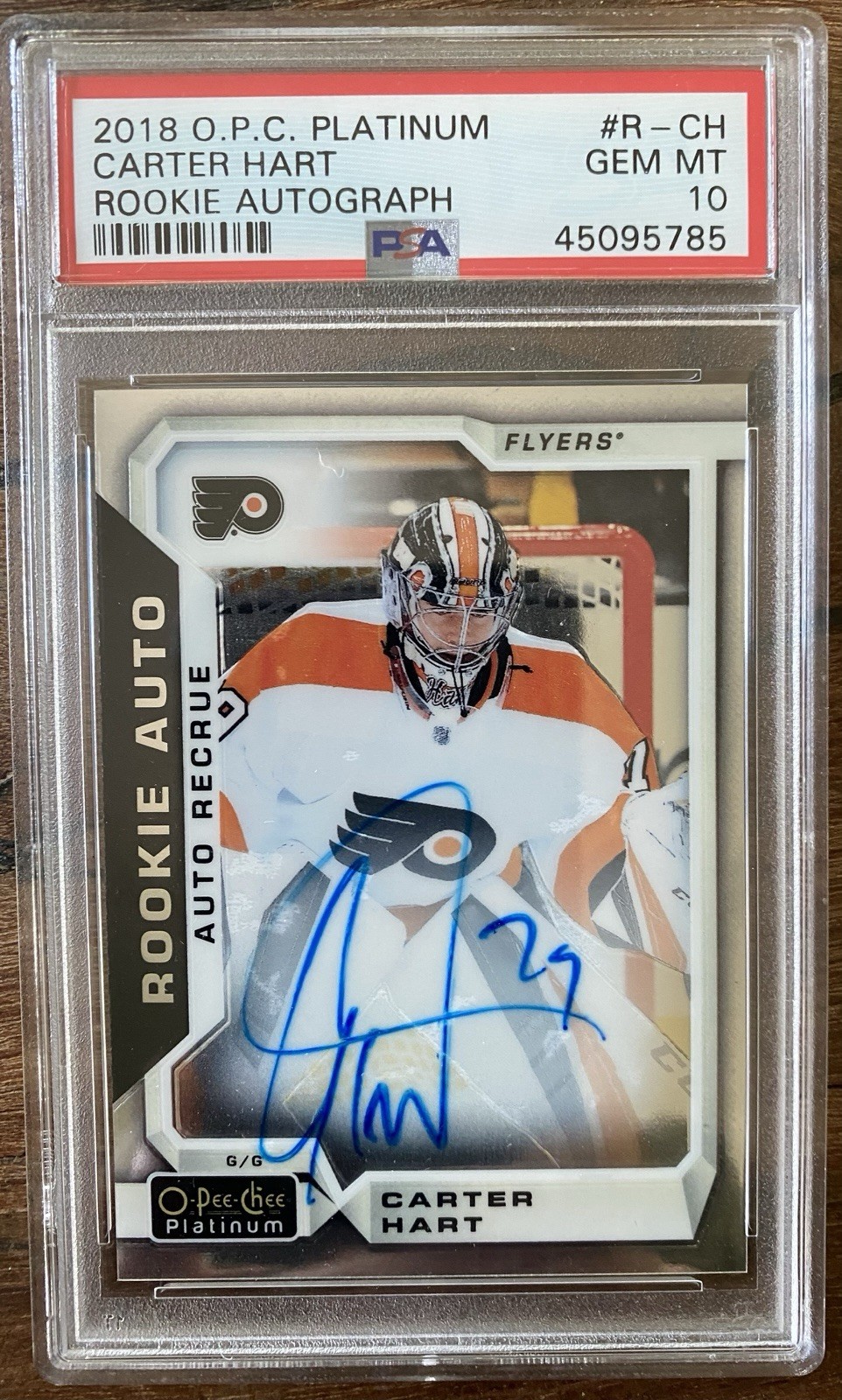 2018-19 O-Pee-Chee Platinum #R-CH Carter Hart Rookie Autographs PSA 10 GEM MINT 2018-19 O-Pee-Chee Platinum #R-CH Carter Hart Rookie Autographs PSA 10 GEM MINT