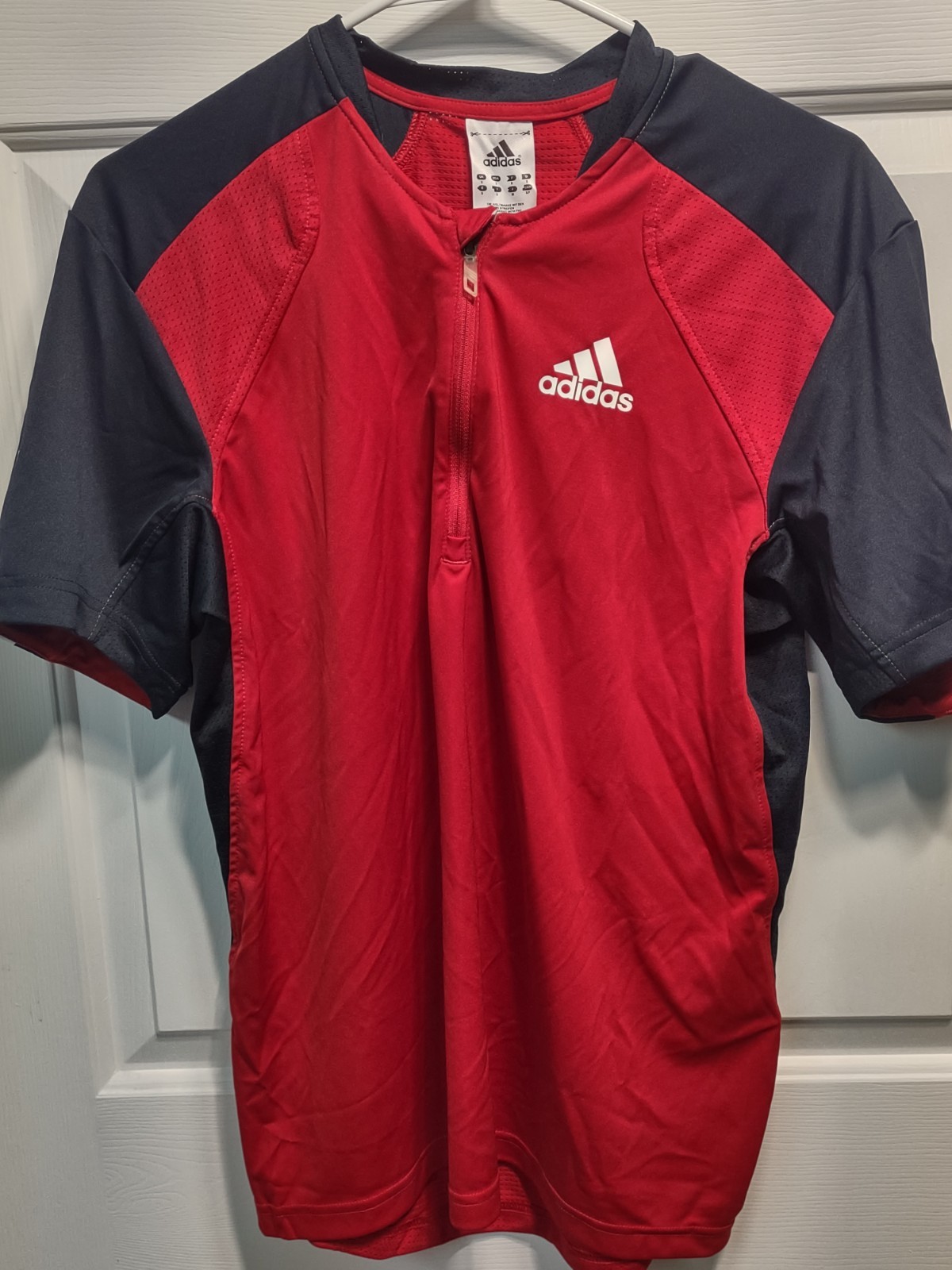 NWT - Adidas Performance Formotion SS Tennis Shirt - Red & Navy - Small