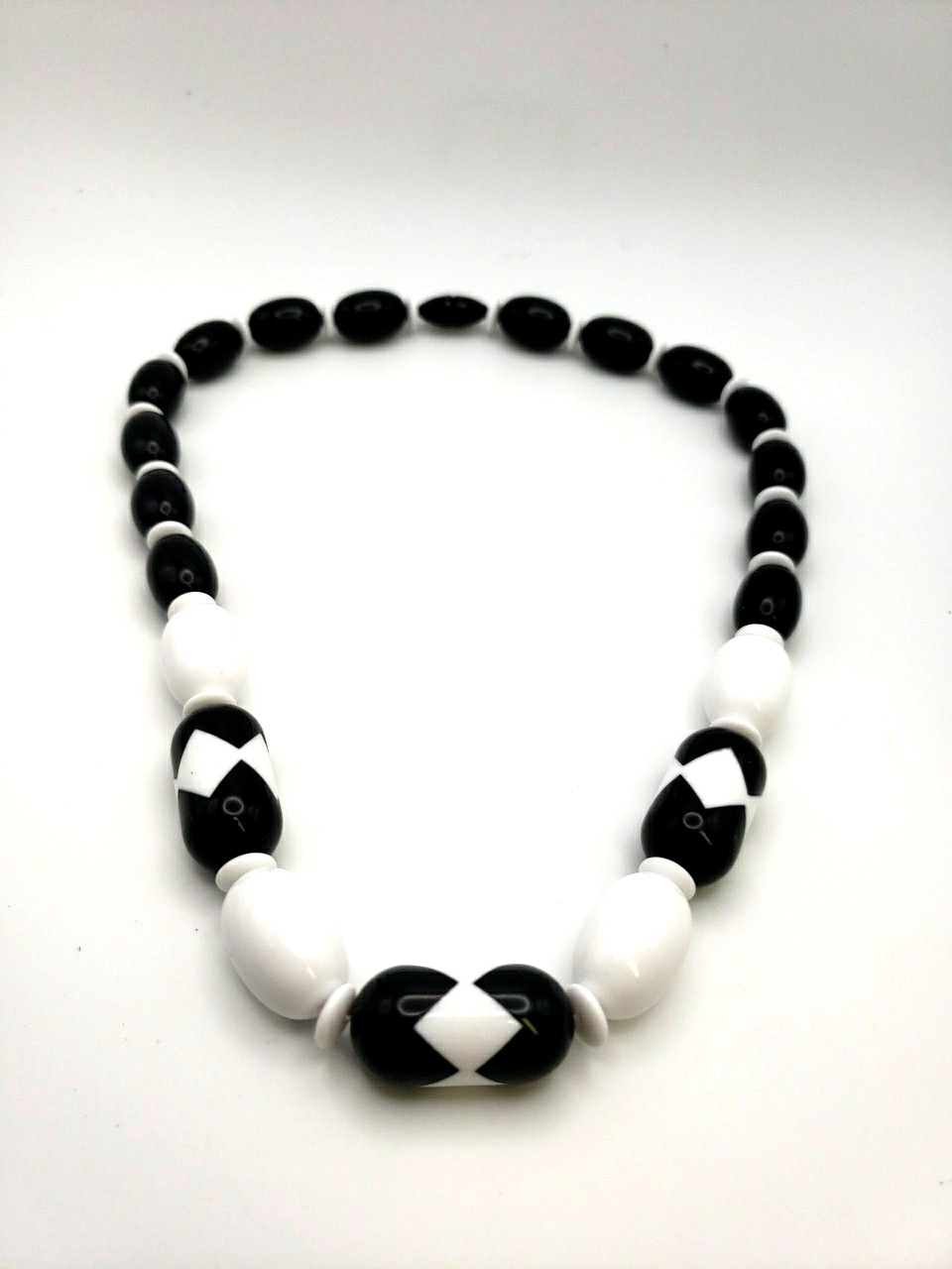 Avon Vintage 1987 Sunsations Choker - Spectator Black - 20\
